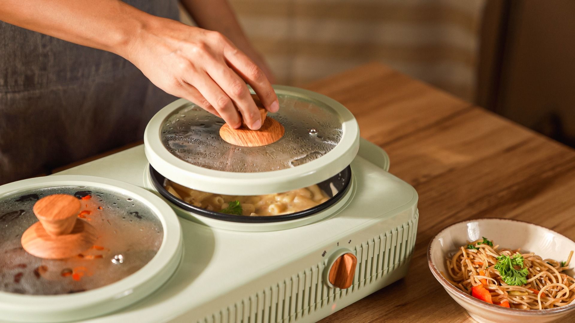 Jaypee Cook Smart Duo Electric Casserole, 3 L